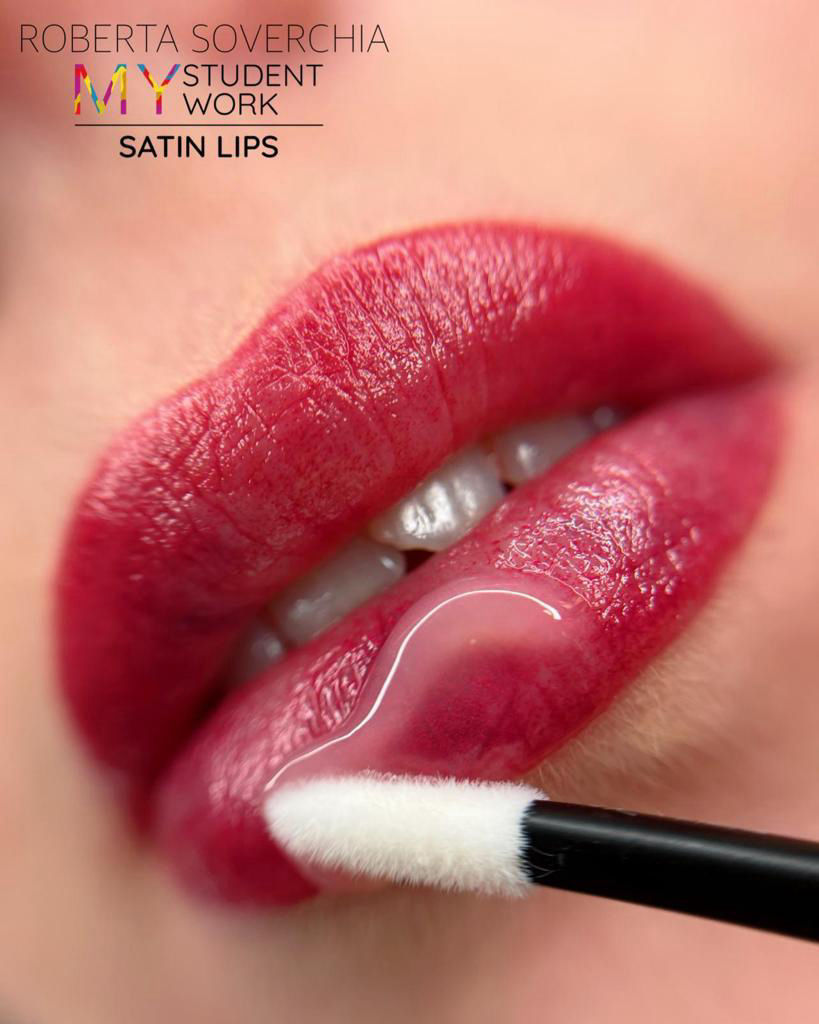 Satin lips